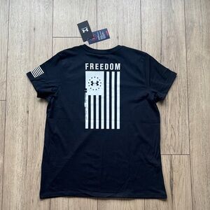 Under Armour Freedom United States of America USA Flag Black T-Shirt Women’s L